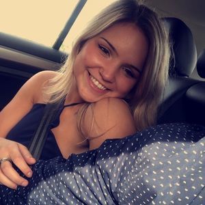 Meet your Posher, Maria